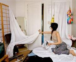 房间里的日本女人,揭秘日本女性在异国他乡的日常生活