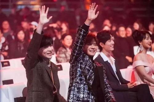 吃瓜娱乐圈男明星张艺兴,娱乐圈的瓜田明星,从偶像到实力派